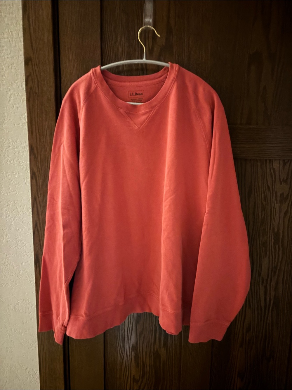 L.L. Bean Women’s Crewneck Sweatshirt Coral-Orange. XL Regular. Slightly Fitted.